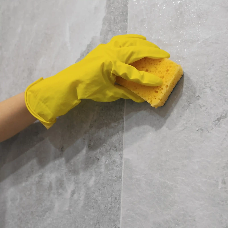 cleaning wall tiles